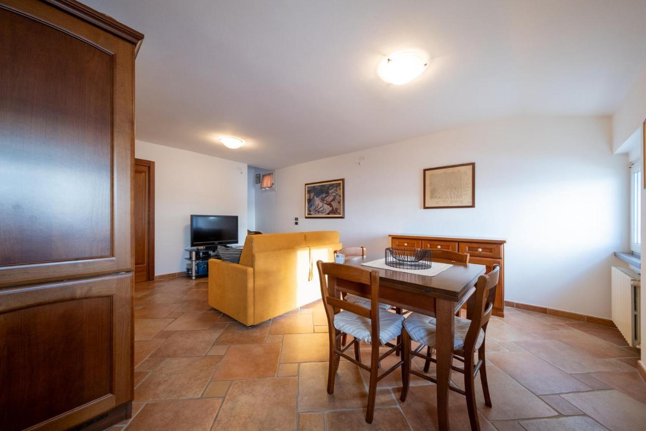 Apartmentsgarda - Baia Del Garda 5 Extérieur photo