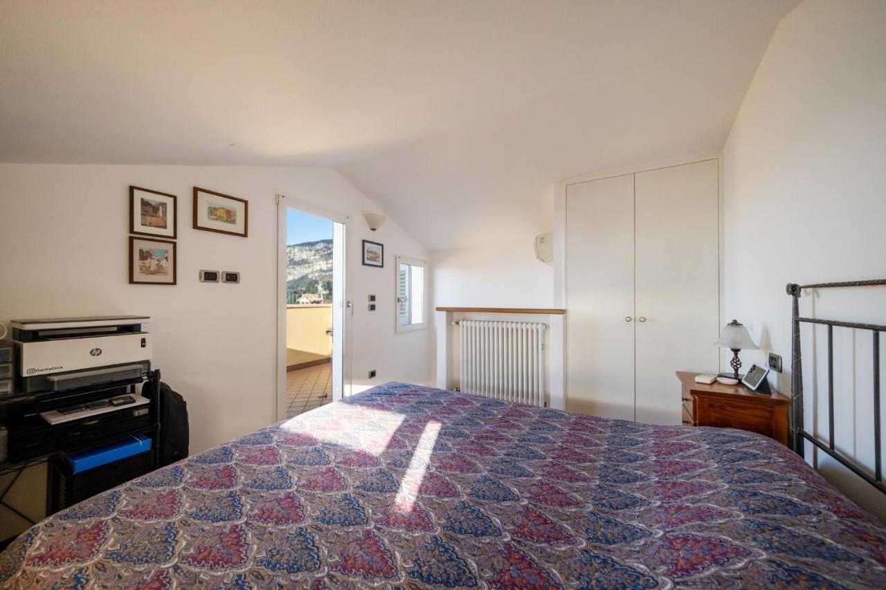 Apartmentsgarda - Baia Del Garda 5 Extérieur photo